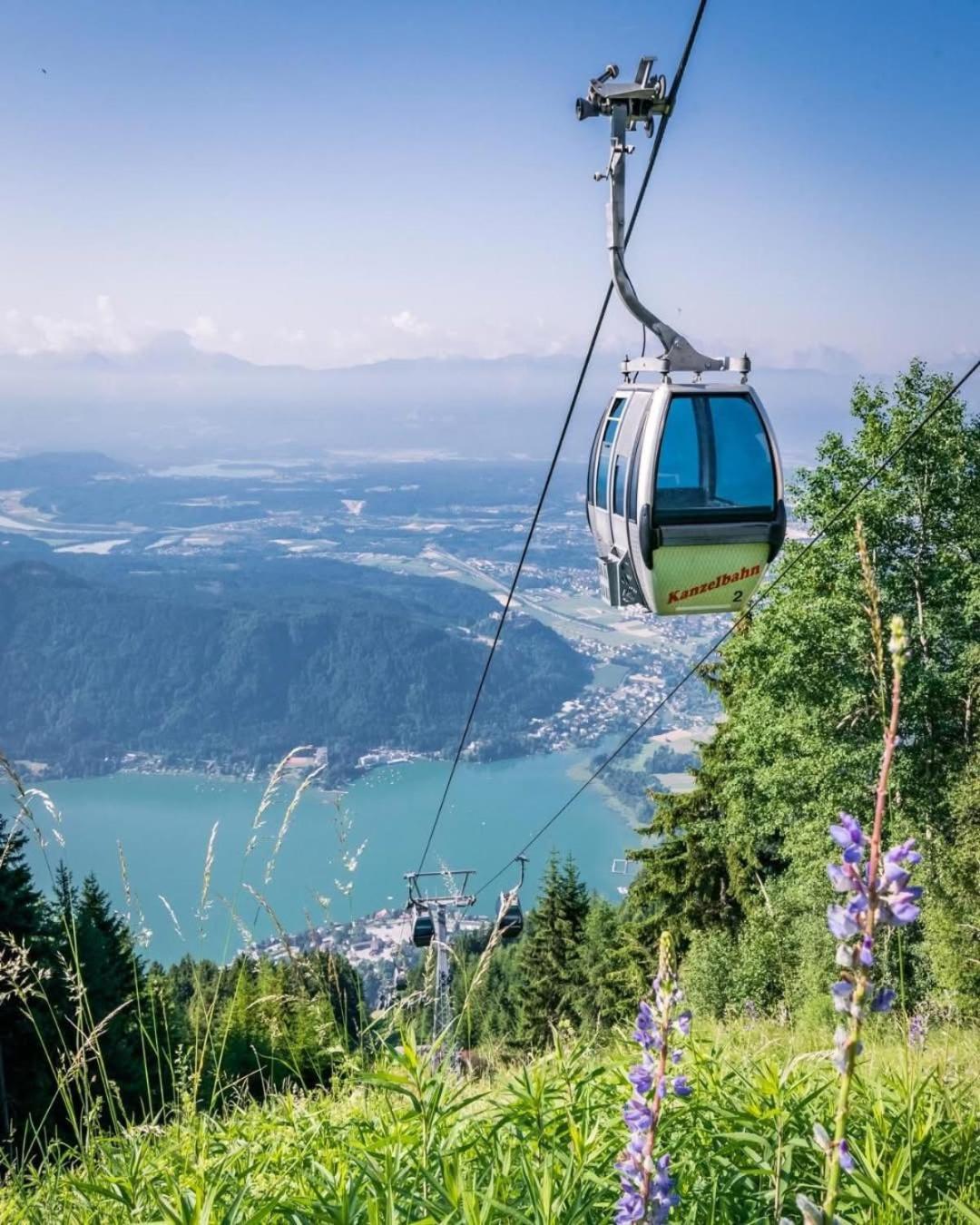 Ferienwohnung Resi Mit Traumhaftem Seepanorama Steindorf am Ossiacher See Exteriér fotografie